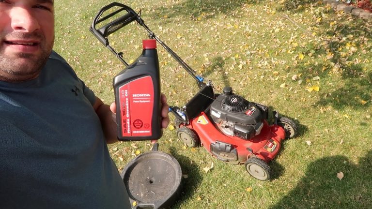 How to Change Oil in Toro Lawn Mower